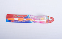 Щітка зубна  3039 Д-Браш medium (12/360)